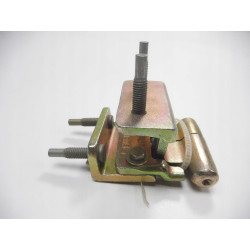 Zawias Lewy Górny Podwójne Drzwi Tylne FORD Fiesta 1995-2002 OE 1019622