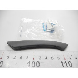 Wkładka - Podłokietnik Drzwi Prawy Przód Ford Focus 1998-2005 OE 1077668