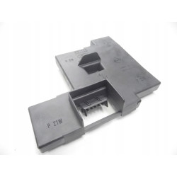 Uchwyt lampy tylnej lewy Ford Fiesta 1995-2002 OE 1054337