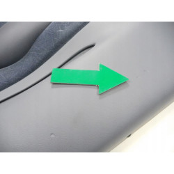 Boczek drzwi prawy przód Ford OE 1053558
