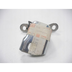 Zawias drzwi tylnych lewych górnych Ford Mondeo II OE 6915887