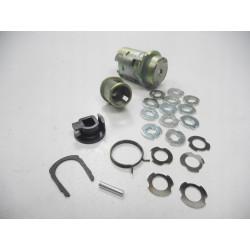 WKŁADKA ZAMKA DRZWI LEWYCH FORD FIESTA FUSION 01- OE 4454170