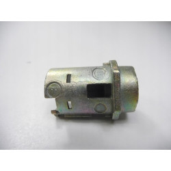 WKŁADKA ZAMKA DRZWI LEWYCH FORD FIESTA FUSION 01- OE 4454170