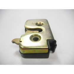Zamek klapy bagażnika Ford Mondeo II Kombi OE 4077594
