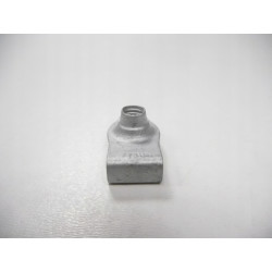 NAKRĘTKA U M6 X 0.8 - 4.0 OSŁONY ZDERZAKA FORD TRANSIT OE 1481295