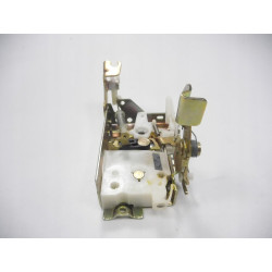 Zamek drzwi prawy przód Ford Escort 1990 - 2001 OE 1043310