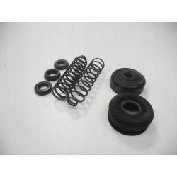 Zestaw naprawczy pompy hamulcowej Ford Fiesta MkI/MkII OE 1571755