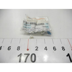 ZACISK USZCZELKI DRZWI PRZÓD FORD FIESTA 01-08/ FUSION 01-12 OE 1141274