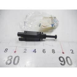 WŁĄCZNIK ŚWIATEŁ STOP FORD GALAXY MK1 OE 1044350