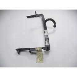 Hak holowniczy Ford Focus I OE 1138412