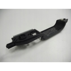 WZMOCNIENIE KLAMKI DRZWI TYLNYCH PRAWYCH FORD FOCUS 98-05 OE 1132821