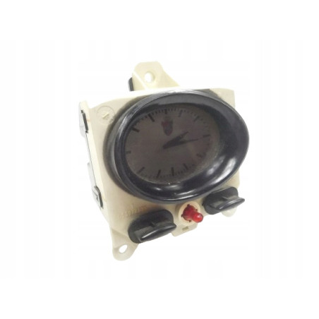 Analogowy zegar na desce rozdzielczej Ford Escort OE 1052496