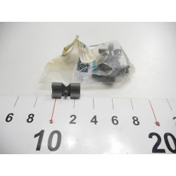 Uchwyt - Listwa drzwiowa Ford Granada/Scorpio 1985-1992 OE 6140400