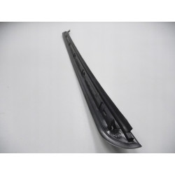 Listwa prawa szyby przedniej Ford Mondeo 1996-2000 OE 1036444