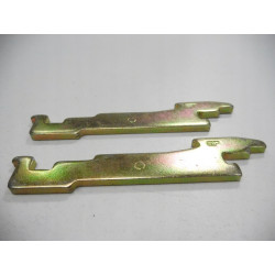 Zestaw napinaczy szczęk hamulcowych tylnych Ford Fiesta Ka Puma OE 1106149