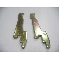 Zestaw napinaczy szczęk hamulcowych tylnych Ford Fiesta Ka Puma OE 1106149