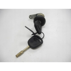 WKŁADKA ZAMKA DRZWI PRAWY PRZÓD FORD ESCORT 90-01 OE 6992453