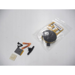 ZESTAW MONTAZOWY + LAMPKA SPOJLER KLAPY FORD FOCUS OE 1492878