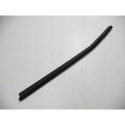 Listwa, uszczelka szyby lewy przód Ford Focus MK2 OE 1444529