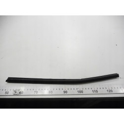 Listwa, uszczelka szyby lewy przód Ford Focus MK2 OE 1444529
