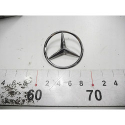 Emblemat klapy tył Mercedes-Benz OE A2058174500