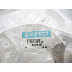 WYGŁUSZENIE WYCISZENIE DRZWI LEWE PRZÓD FIAT GRANDE PUNTO OE 51765577