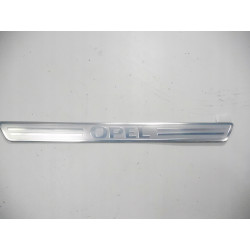 Listwa progu przód Opel Corsa F OE 9829497680