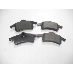 Klocki hamulcowe tył MOPAR Jeep Grand Cherokee V2013970AC