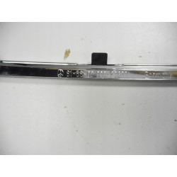 Listwa ozdobna / ochronna, zderzaka Mercedes-Benz E OE A2118800112
