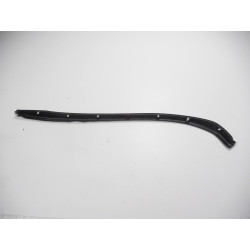 USZCZELKA DRZWI PRAWYCH TYLNYCH MERCEDES S W222 OE A2227301078