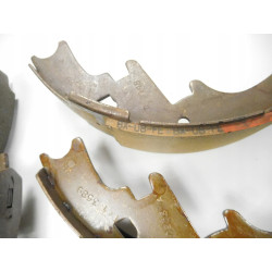 Szczęki hamulcowe tył MOPAR Chrysler Voyager 2 ES 4761833