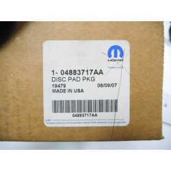 Klocki hamulcowe tył MOPAR Jeep Grand Cherokee 4883717AA