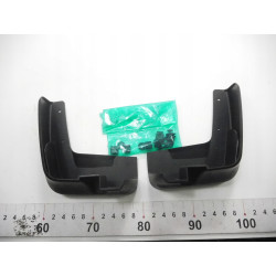 Chlapacze przód Subaru Impreza J1010FG001NN