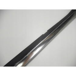 LISTWA CHROM ZGARNIAJĄCA LEWY PRZÓD PEUGEOT 5008 I 9310 N7