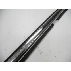 Uszczelka zgarniająca drzwi prawy tył Toyota RAV-4 OE A 75730-42040