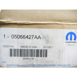 Klocki hamulcowe przód MOPAR Jeep Cherokee KJ 5066427AA