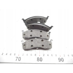 Klocki hamulcowe przód MOPAR Chrysler Dodge 4882106