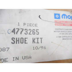 Klocki hamulcowe tył MOPAR Chrysler Dodge OE 4773265