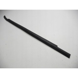 LISTWA USZCZELNIAJĄCA DRZWI TYLNYCH PRAWYCH MERCEDES A W169 OE A1697350465
