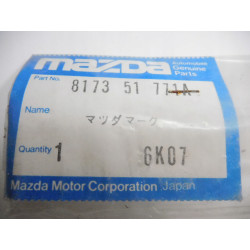 Emblemat, napis MAZDA Mazda 323 626 OE 8173 51 771A