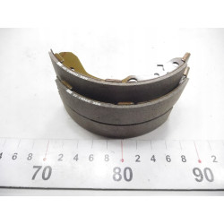 Szczęki hamulcowe Mazda 323 OE B2YD 26 38ZA