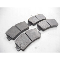 Klocki hamulcowe przód Mazda 626 RX-7 OE 88Y1-33-28Z 9A