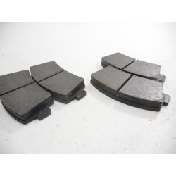 Klocki hamulcowe przód Mazda 626 RX-7 OE 88Y1-33-28Z 9A