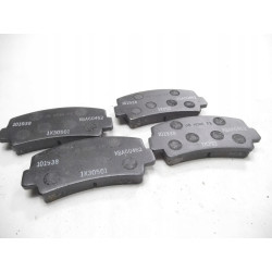 Klocki hamulcowe przód Mazda 626 RX-7 OE 88Y1-33-28Z 9A