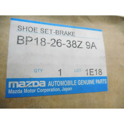 Szczęki hamulcowe Mazda 323 III OE BP18-26-38Z 9A