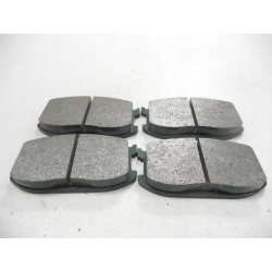 Klocki hamulcowe przód Mazda 323 II OE B0Y5-33-28Z 9A