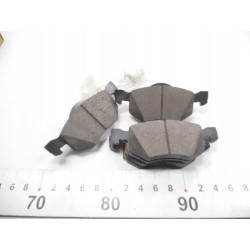 Zestaw klocków hamulcowych, hamulce tarczowe przód Mazda OE EC25-33-23ZD