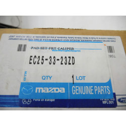 Zestaw klocków hamulcowych, hamulce tarczowe przód Mazda OE EC25-33-23ZD