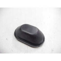 ZACISK WIĄZKI PRZEWODÓW MAZDA 626 OE GA2A67HW1A