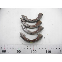 Szczęki hamulcowe tył Mazda 323 OE B0Y5 26 38Z9A